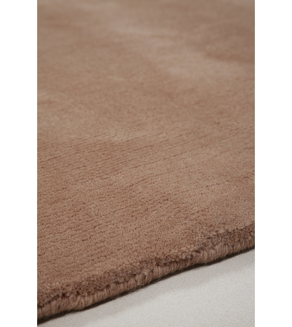 Ciclopi, Sasso Amini Rug