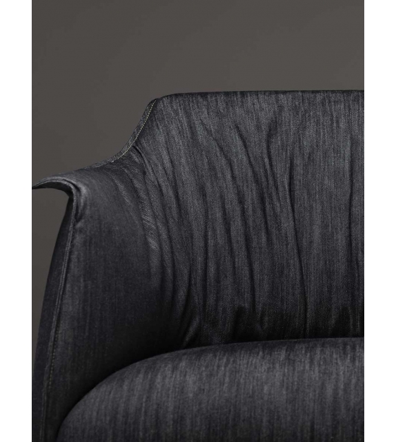 Archibald Denim Edition Poltrona Frau Sessel