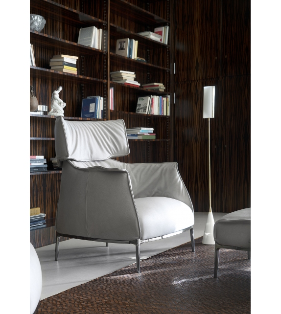 Archibald King Poltrona Frau Armchair
