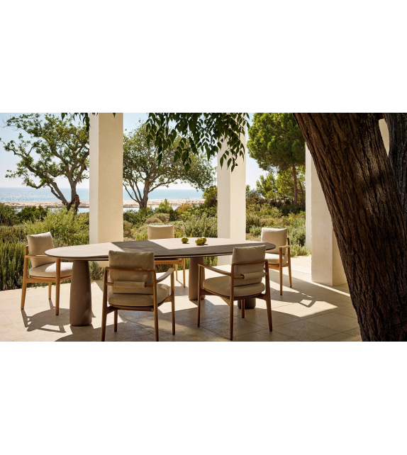 Poliform Monolith Outdoor Table