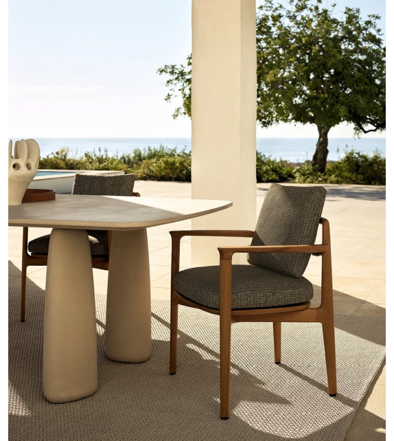 Poliform Monolith Outdoor Table
