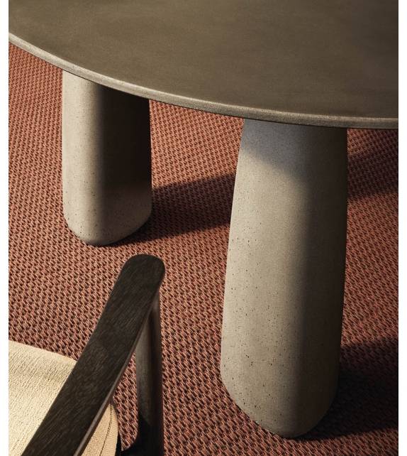 Poliform Monolith Outdoor Table