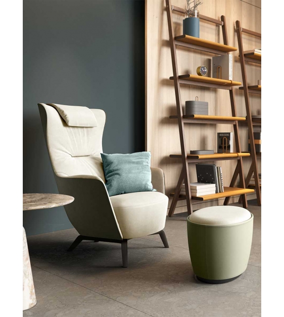 Poltrona Frau Mamy Blue Pouf