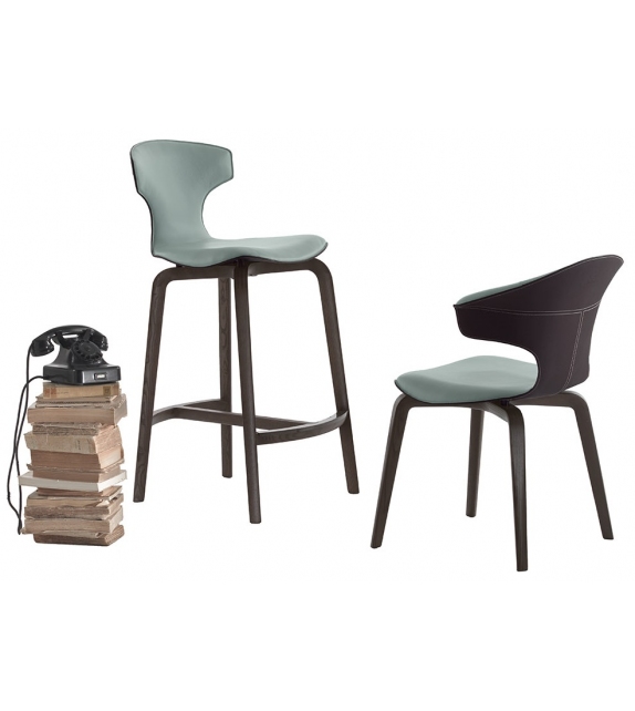 Montera Poltrona Frau Petit Fauteuil