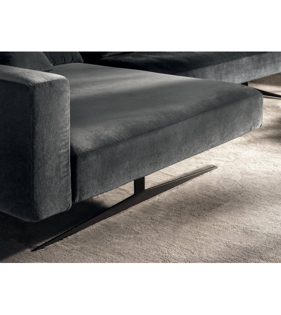 Air Lago Sofa