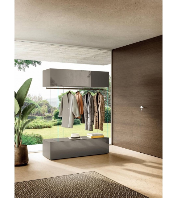Air Lago Walk-in Closet