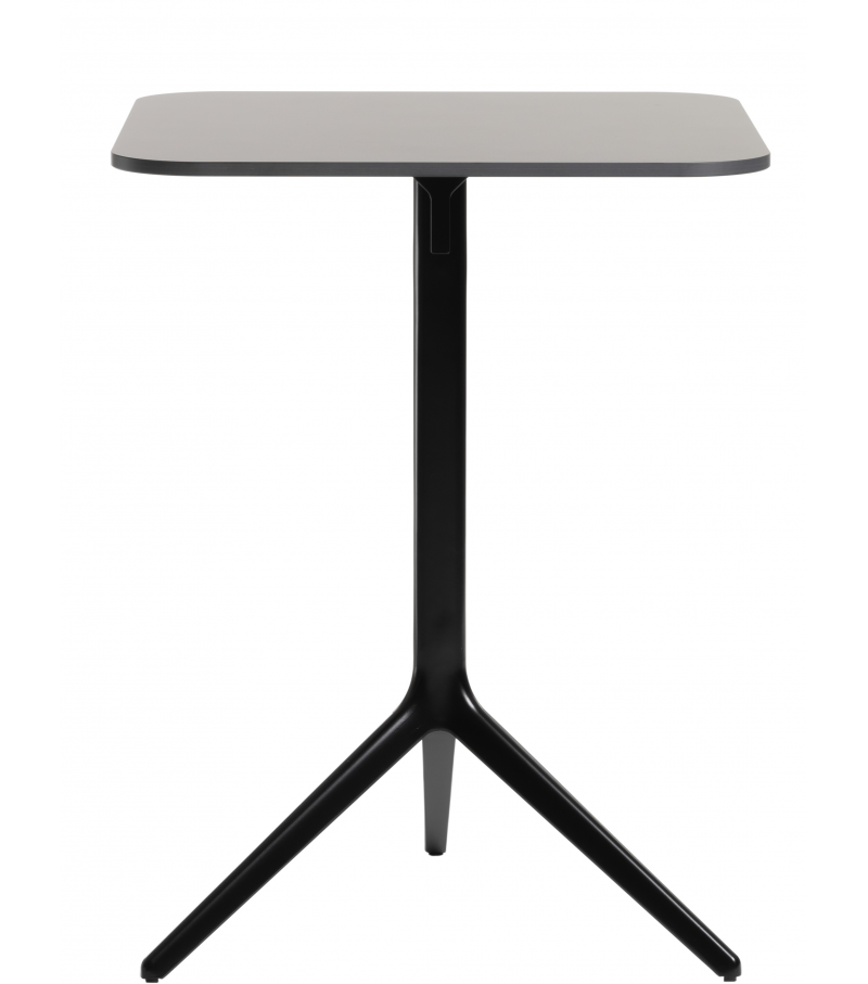 Central Magis Square Table