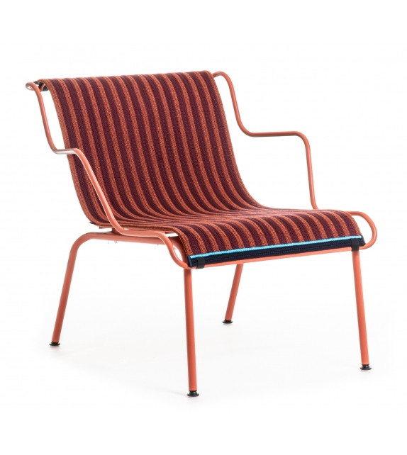 South Magis Low Dining Armchair