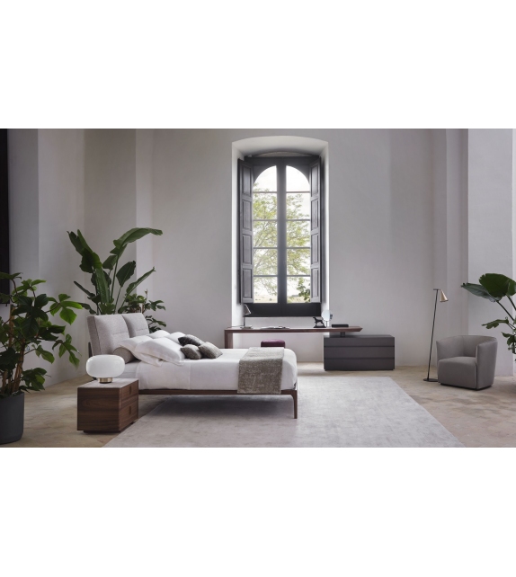 Kensington Conte Casa Bett