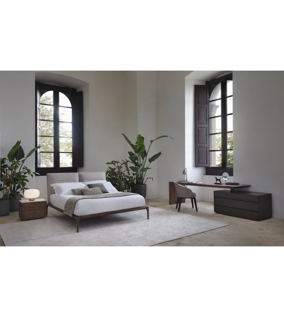 Kensington Conte Casa Bed