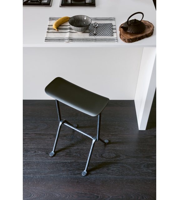 Officina Magis Tabouret