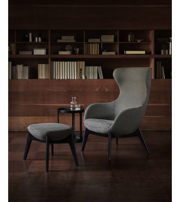 Queen Conte Casa Armchair
