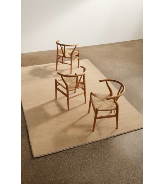 CH24 Blue Wishbone Carl Hansen & Søn Sedia