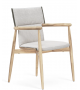 E008 Embrace Carl Hansen & Søn Sedia