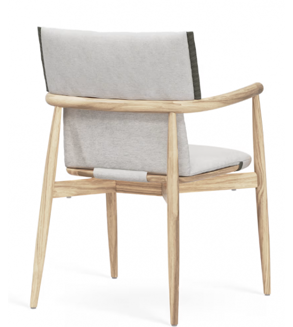 E008 Embrace Carl Hansen & Søn Sedia