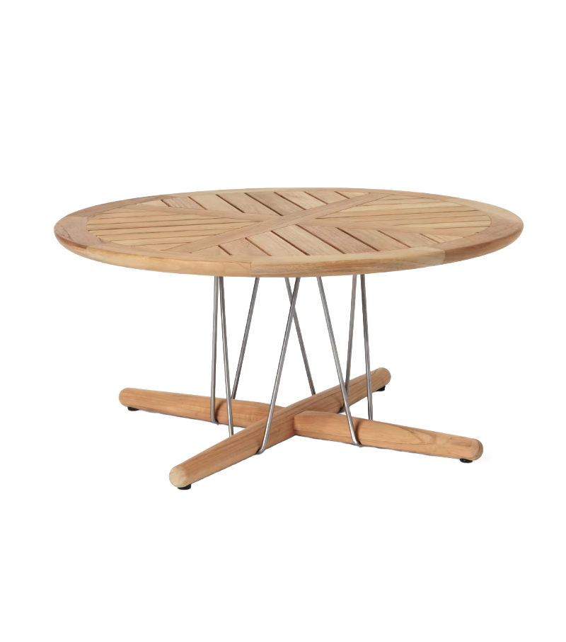 E023 Embrace Carl Hansen & Søn Tavolino