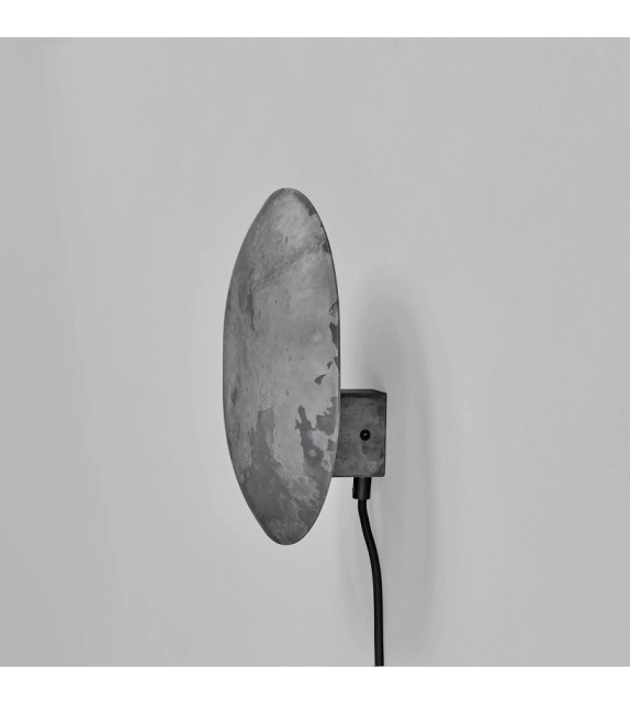 Ready for shipping - Clam 101 Copenhagen Wall Lamp