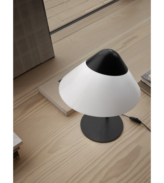 HJW02 Opala Carl Hansen & Søn Table Lamp