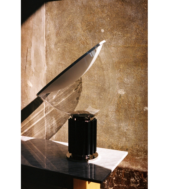 Taccia LED Flos Tischleuchte