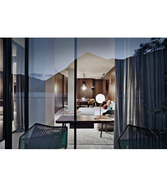 IC T1 High Flos Tischleuchte