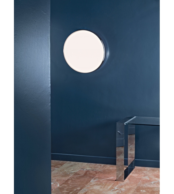 Clara Flos Decke/Wandleuchte