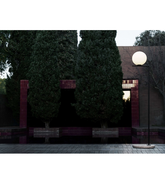 IC F2 Flos Outdoor Floor Lamp