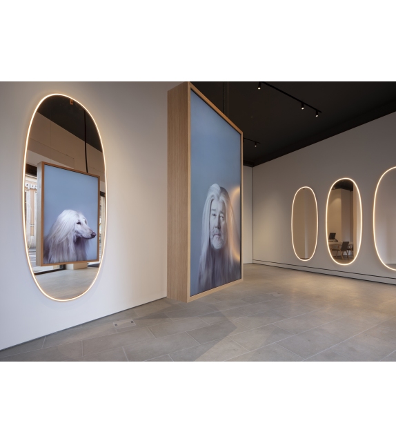 La Plus Belle Flos Mirror