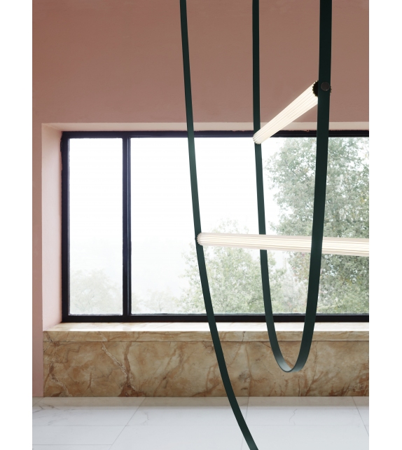 Wireline Flos Suspension