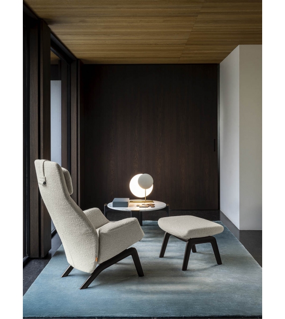 Downtown Lounge Poltrona Frau Armchair