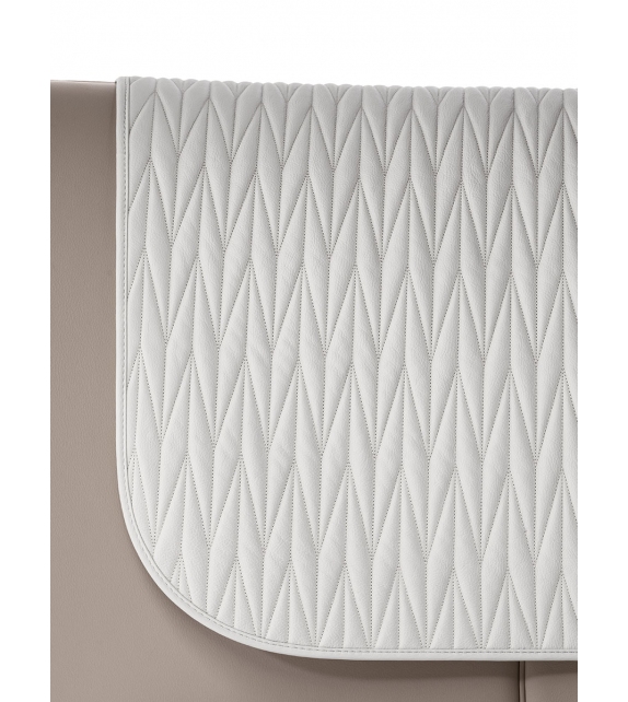 Duo Poltrona Frau Bed