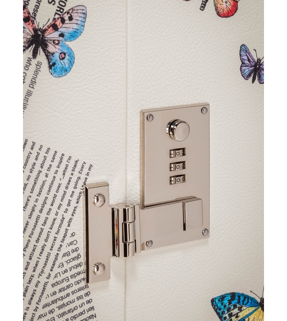 Isidoro Ultime Notizie Poltrona Frau Bar Cabinet