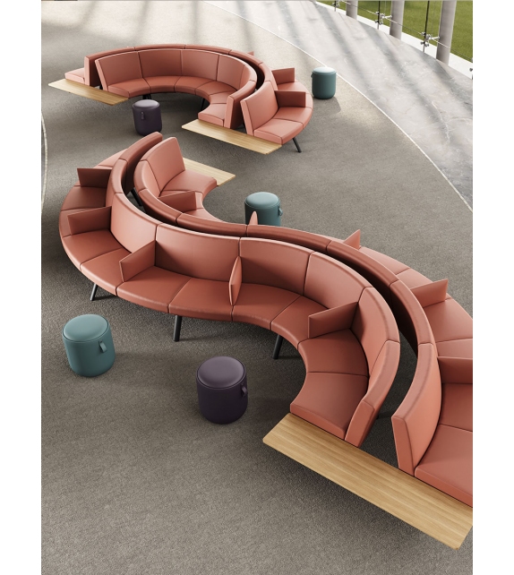 Bay Pouf Poltrona Frau