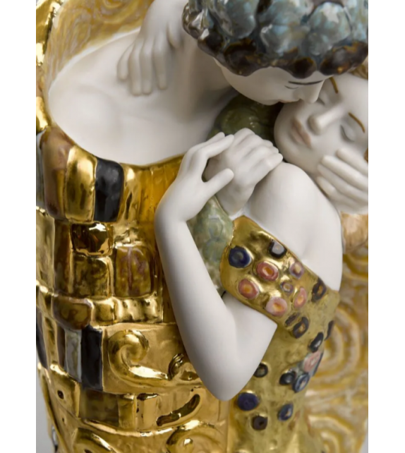 The Kiss Couple Lladró Sculpture