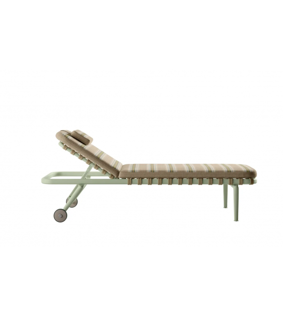Erica B&B Italia Outdoor Sunlounger
