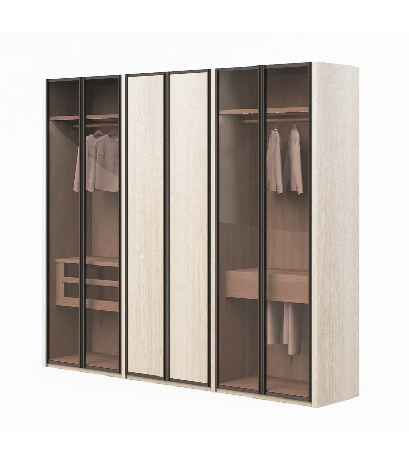 Riga Armoire Riva 1920