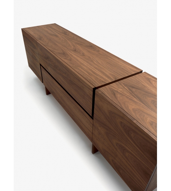 Aki Buffet Riva 1920