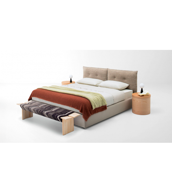 Elisio Paola Lenti Bed