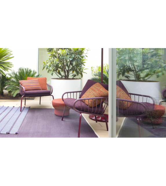 Erica Paola Lenti Armstuhl