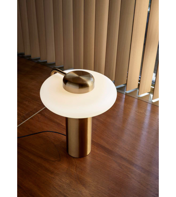 Tratto Kundalini Table Lamp