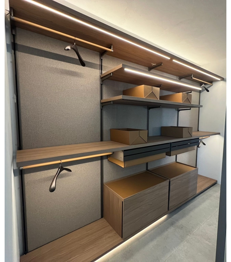 Ready for shipping - Dress Bold Rimadesio Walk-in Closet