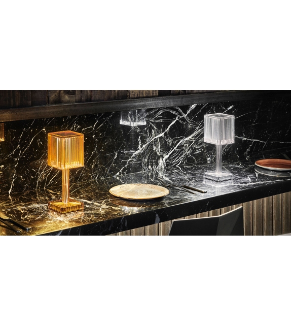 Gatsby Prisma Vondom Lámpara de Mesa