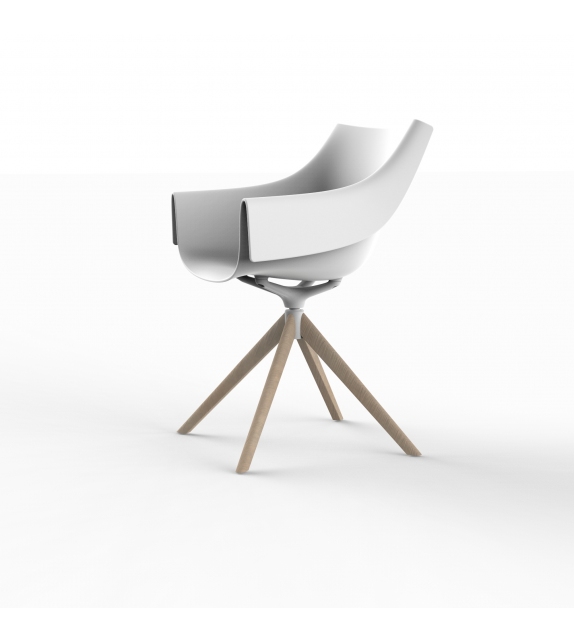 Manta Vondom Wooden Swivel Armchair
