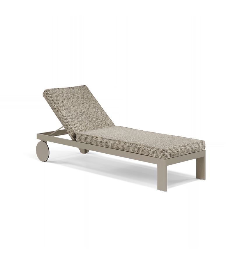 Posidonia Vondom Sun Lounger