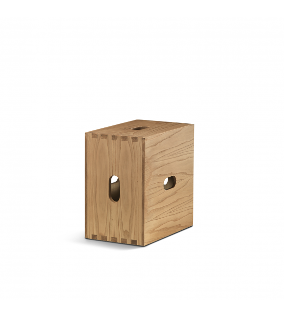 LC14 Cassina Tabouret