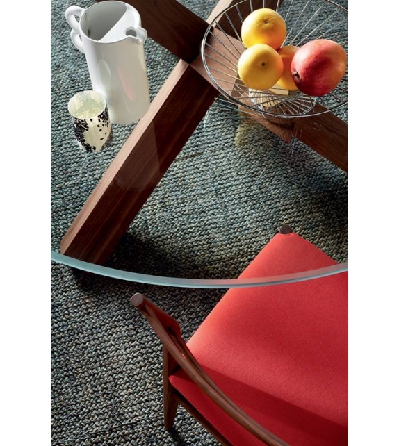 452 La Rotonda Cassina Table with Glass Top