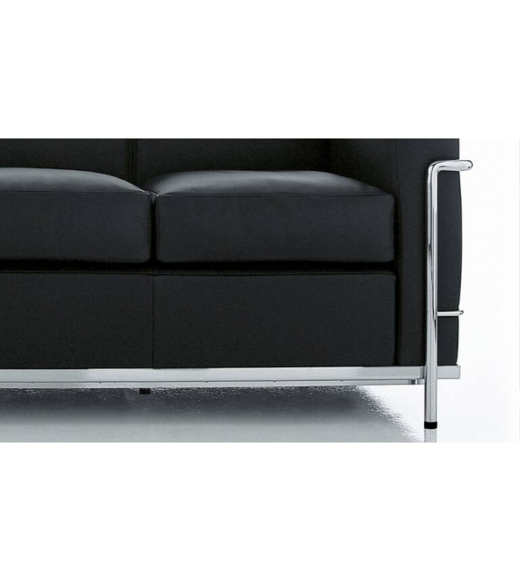 2 Fauteuil Grand Confort, Petit Modèle, Trois Places Cassina Divano