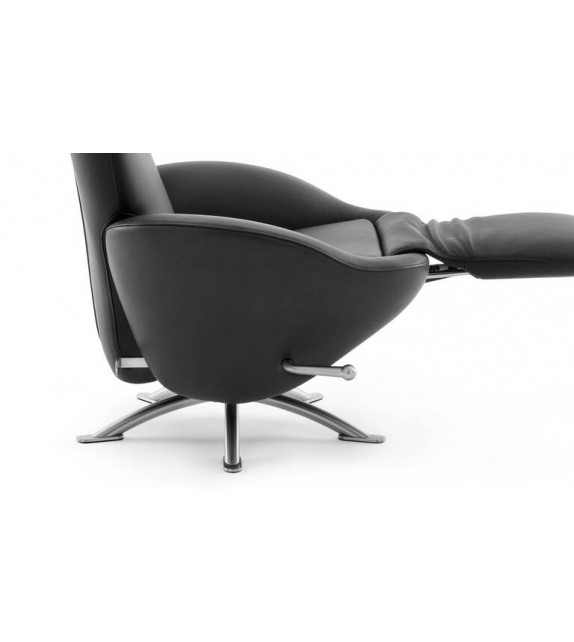 K10 Dodo Armchair Cassina
