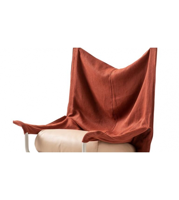 650 AEO Fauteuil Cassina