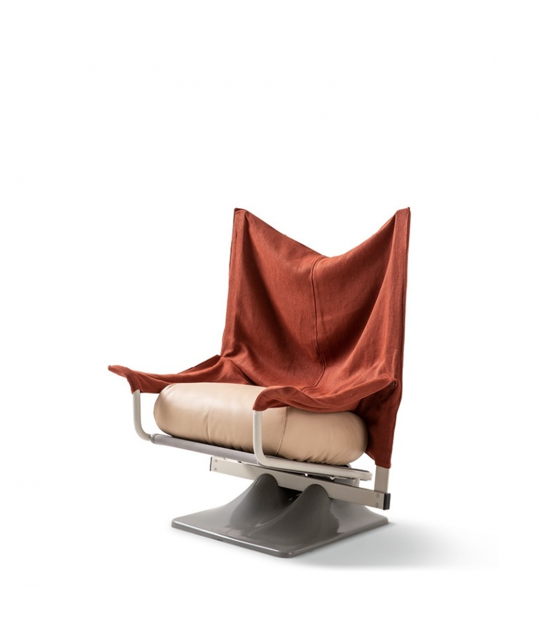 650 AEO Armchair Cassina