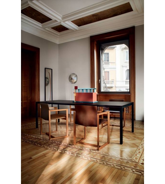 195 Naan Table Cassina